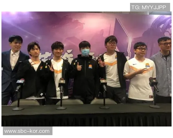 V5战队团队协作解析与英雄联盟战术策略探讨